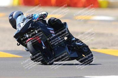 media/Oct-09-2022-SoCal Trackdays (Sun) [[95640aeeb6]]/Turn 2 (1110am)/